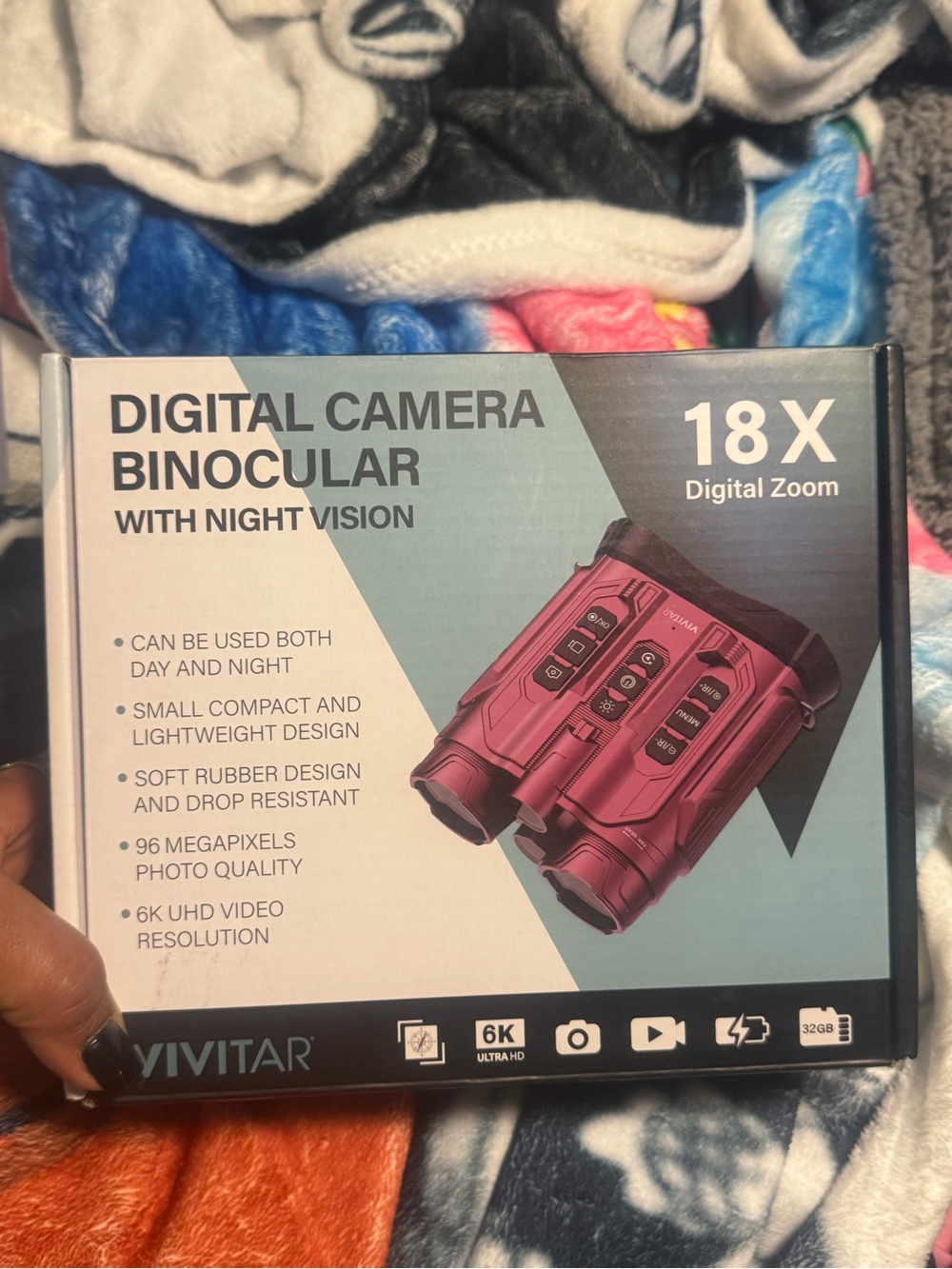 Vivitar 18X Digital Camera Binoculars with Night Vision - Pink